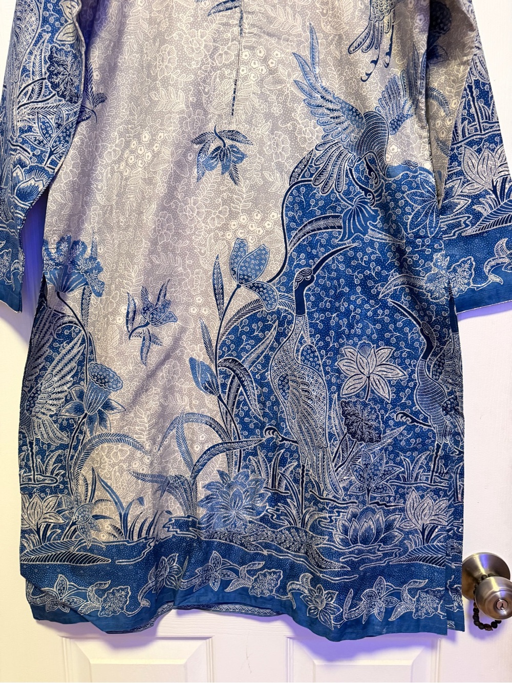 Blue & White Floral + Crane Print Midi Women's Kurti Dress - Picture 4 of 6
